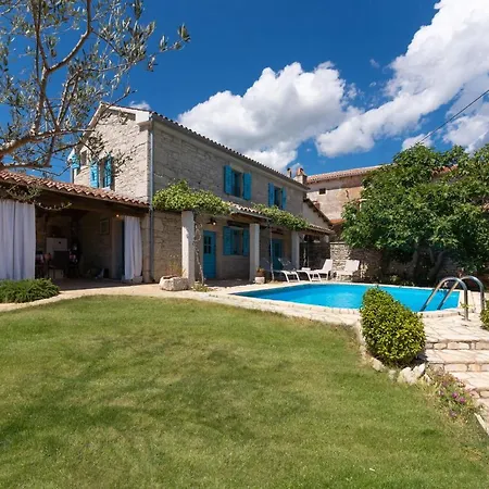 Janko Vila Sveti Lovrec Pazenaticki