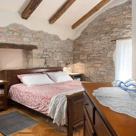 Janko 别墅 Sveti Lovreč Pazenatički