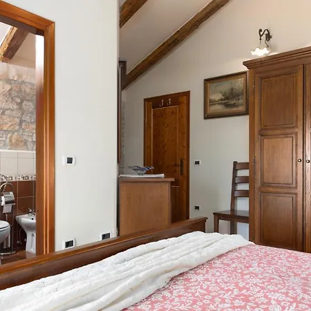 Janko 别墅 Sveti Lovreč Pazenatički